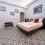 Riccioli Bed & Breakfast 4*